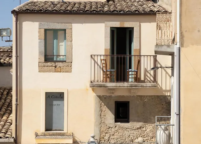 Casa Samoro' Lejlighed Caltagirone